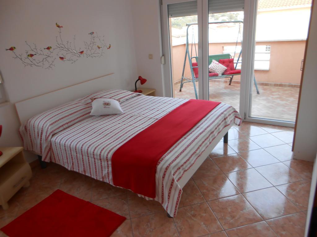 Apartments Luvi Trogir Room photo