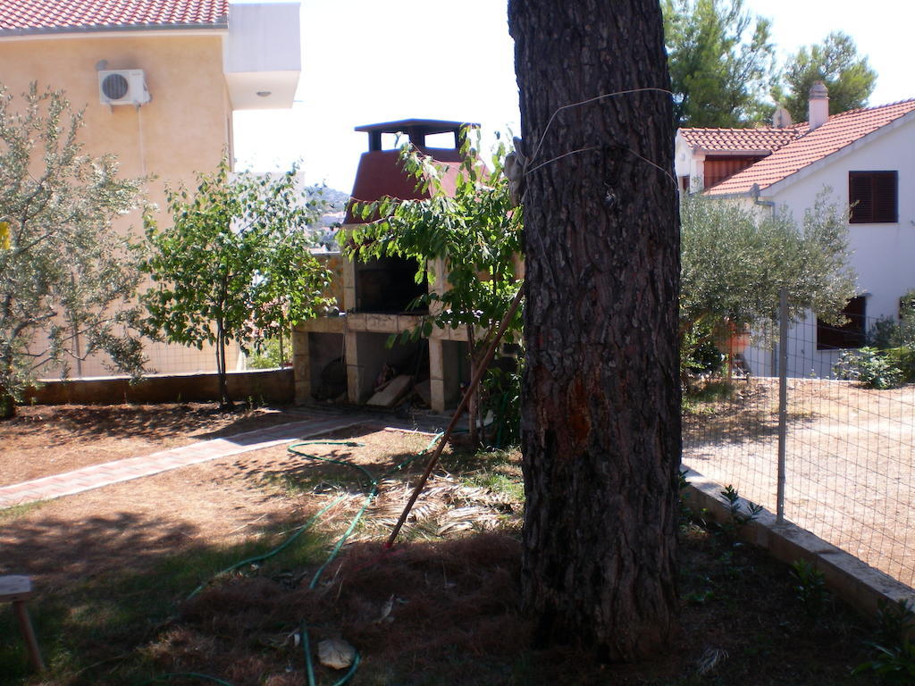 Apartments Luvi Trogir Room photo